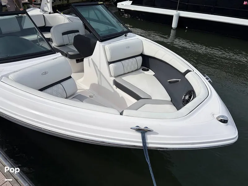 Slide: The Image of Regal 21 OBX 2025 - 16245911