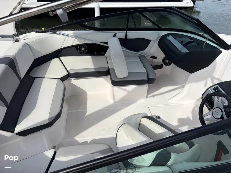 Slide: The Image of Regal 21 OBX 2025 - 16245914