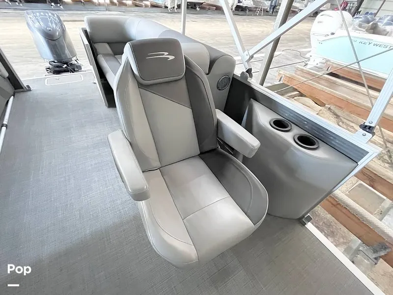 Slide: The Image of Beverage Holders - 16222040