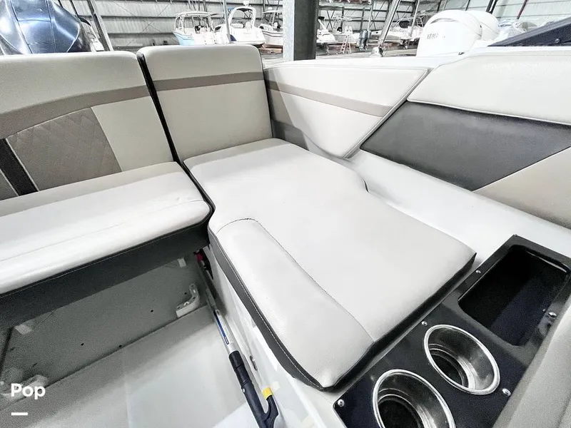 Slide: The Image of Cockpit Seating - 16229978