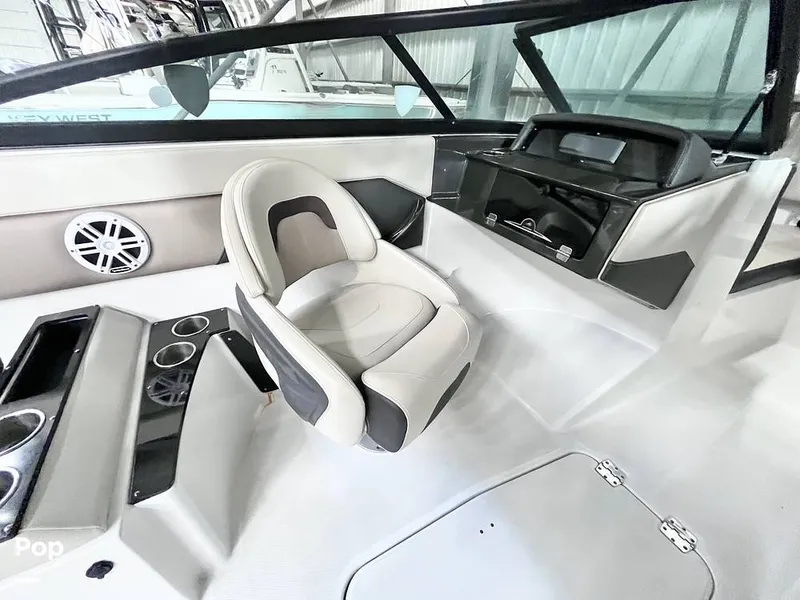 Slide: The Image of Passenger Seat - 16229985