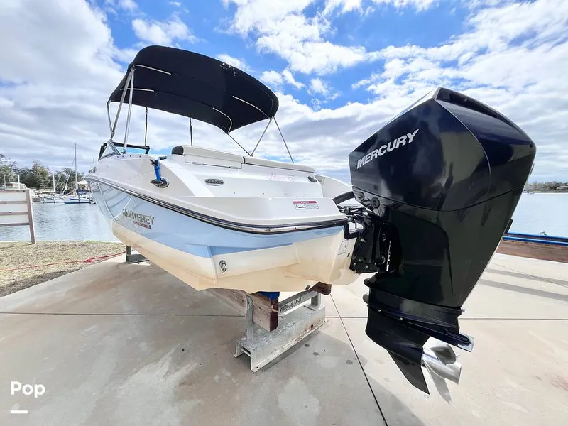 Slide: The Image of Monterey M225 2022 - 16230011