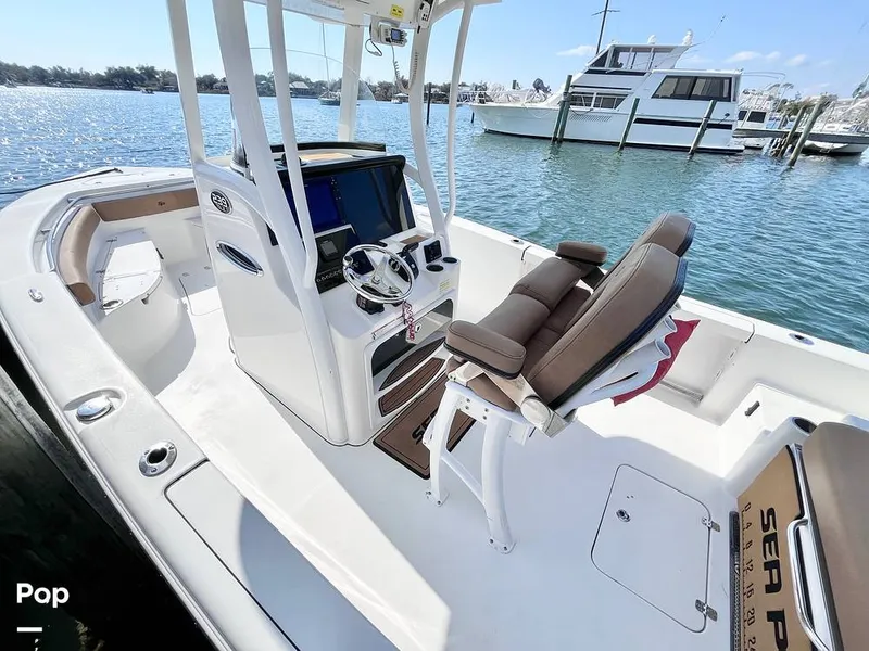 Slide: The Image of 11 Passenger Capacity - 16223326