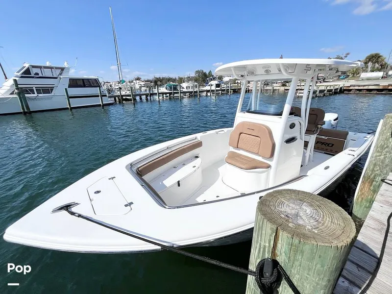 Slide: The Image of Hard Top - 16223322