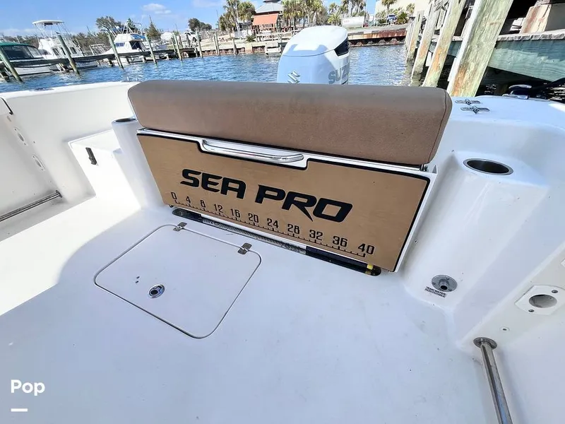 Slide: The Image of Fold Down Seat - 16223344