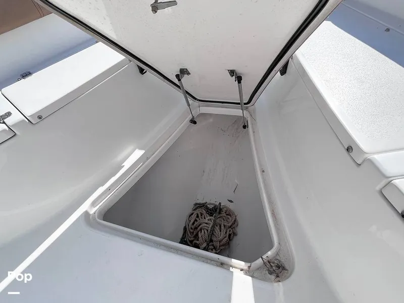 Slide: The Image of In-deck Storage - 16223365