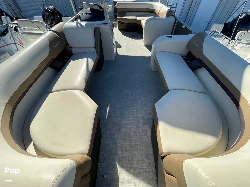 Slide: The Image of Lowe SF232 2024 - 16210209