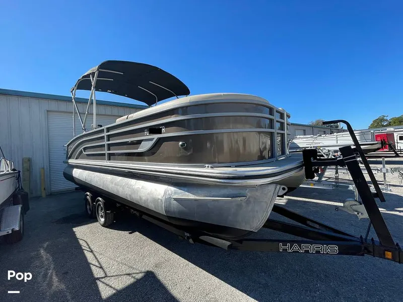 Slide: The Image of Lowe SF232 2024 - 16210208