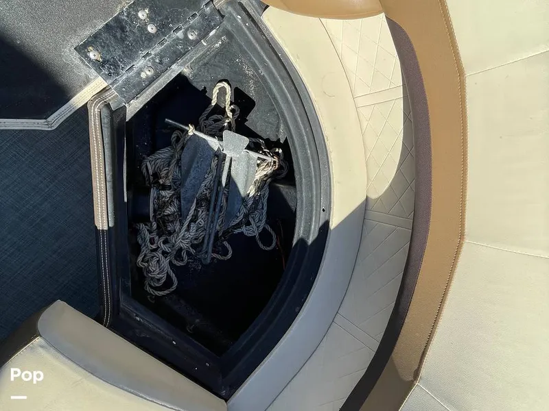 Slide: The Image of Lowe SF232 2024 - 16210218