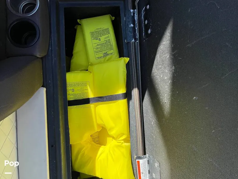 Slide: The Image of Lowe SF232 2024 - 16210221