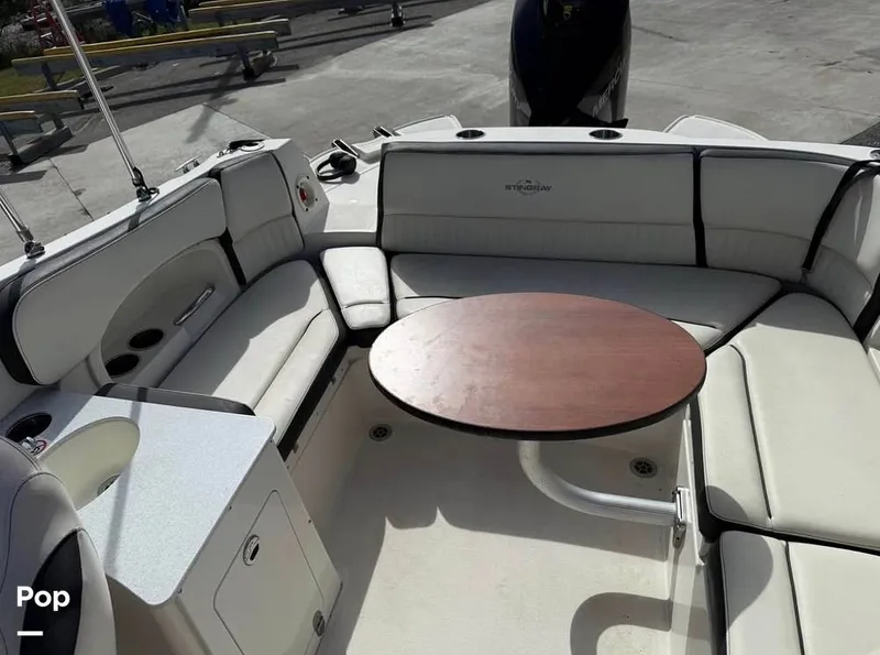 Slide: The Image of Stingray 231DC 2020 - 16211678