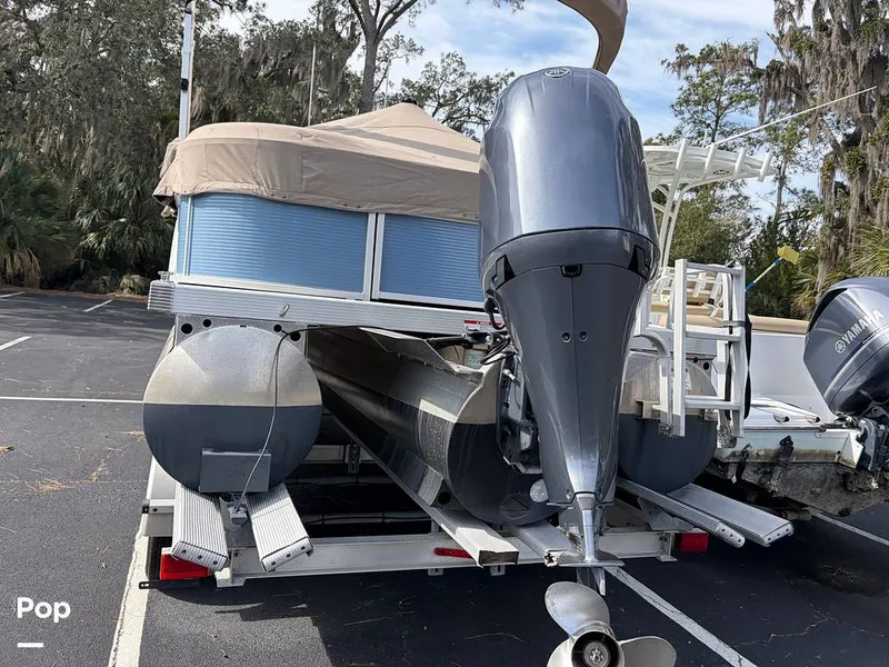 Slide: The Image of Bennington 22 S 2023 - 16245868