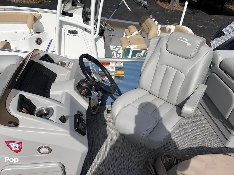 Slide: The Image of Bennington 22 S 2023 - 16245874