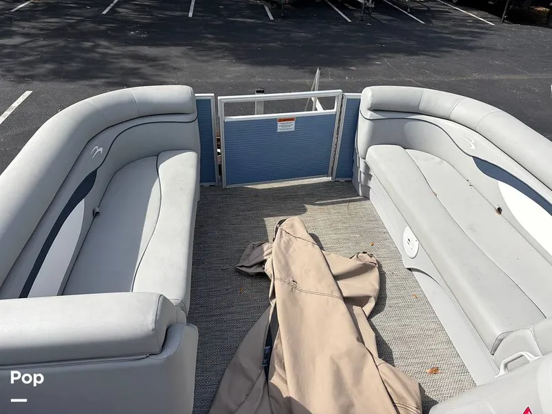 Slide: The Image of Bennington 22 S 2023 - 16245876