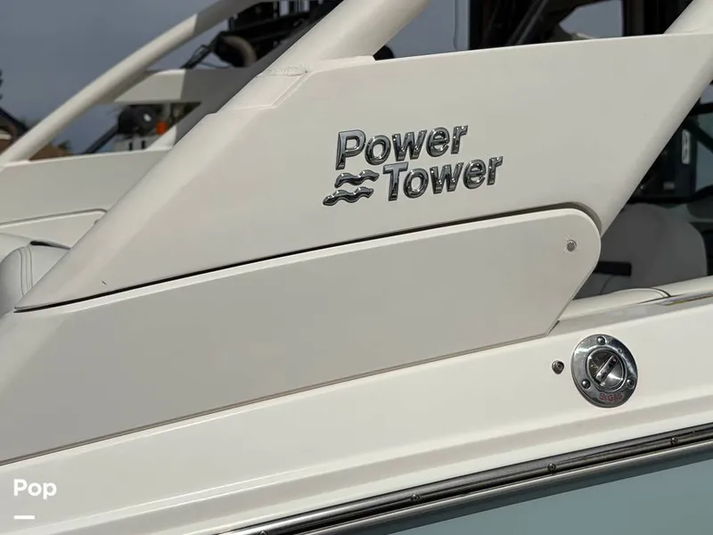 Slide: The Image of Regal LX2 2025 - 16245827