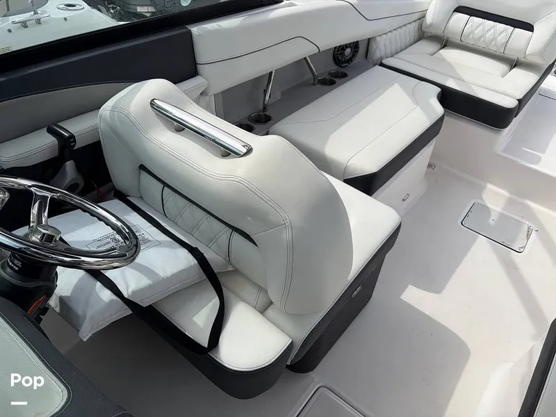 Slide: The Image of Regal LX2 2025 - 16245843