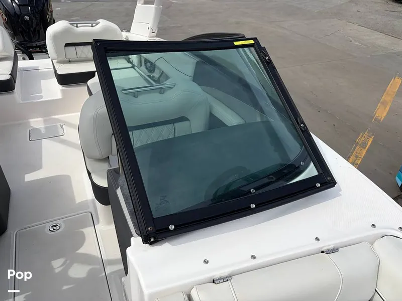 Slide: The Image of Regal LX2 2025 - 16245845