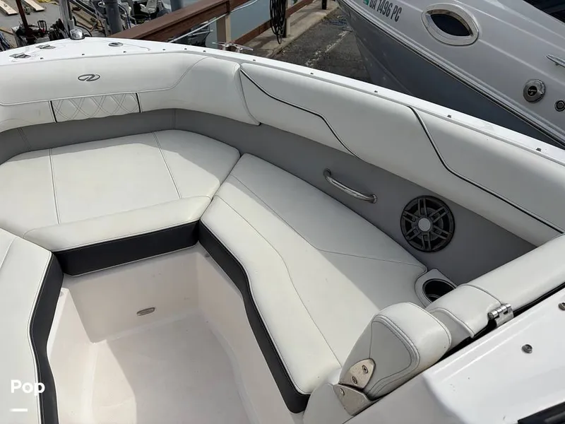 Slide: The Image of Regal LX2 2025 - 16245848