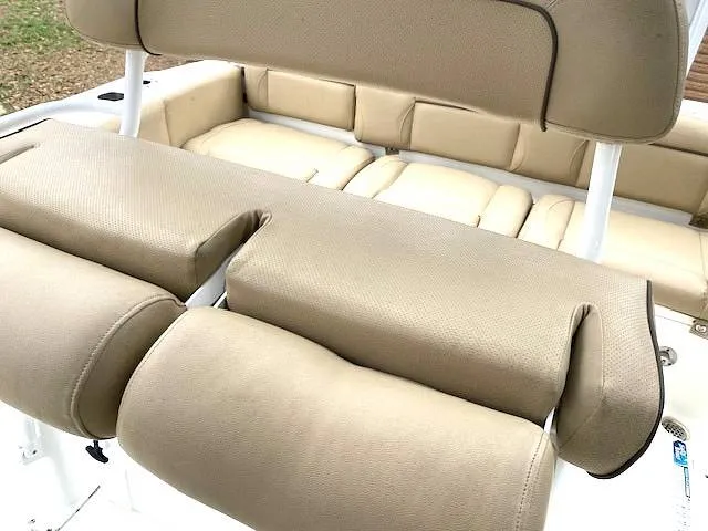 Slide: The Image of NauticStar Legacy 2302 2018 - 16242982