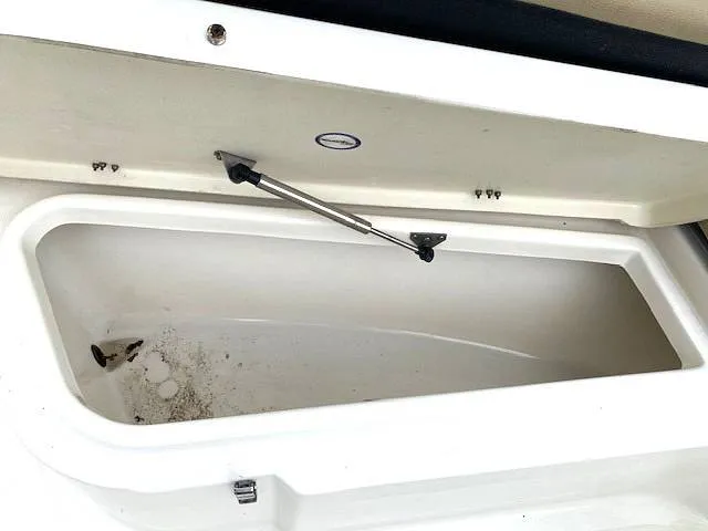 Slide: The Image of NauticStar Legacy 2302 2018 - 16243147