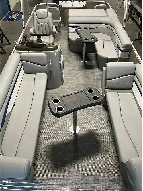 Slide: The Image of Bennington S22 Fish 2024 - 16224099