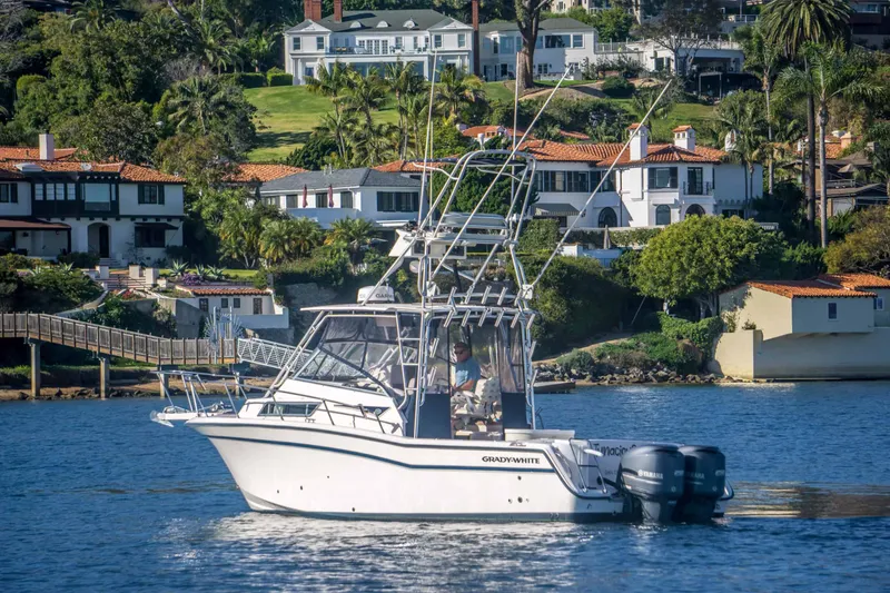 Slide: The Image of Grady-White Marlin 300 1998 - 4