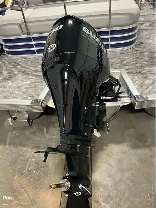 Slide: The Image of Bennington 24SXSB 2023 - 16231122