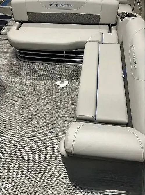 Slide: The Image of Bennington 24SXSB 2023 - 16231123