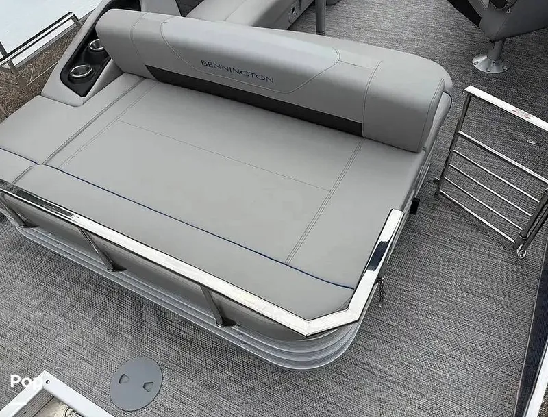 Slide: The Image of Bennington 24SXSB 2023 - 16231103