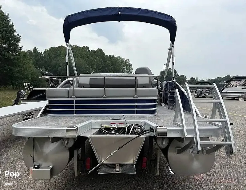 Slide: The Image of Bennington 24SXSB 2023 - 16231105