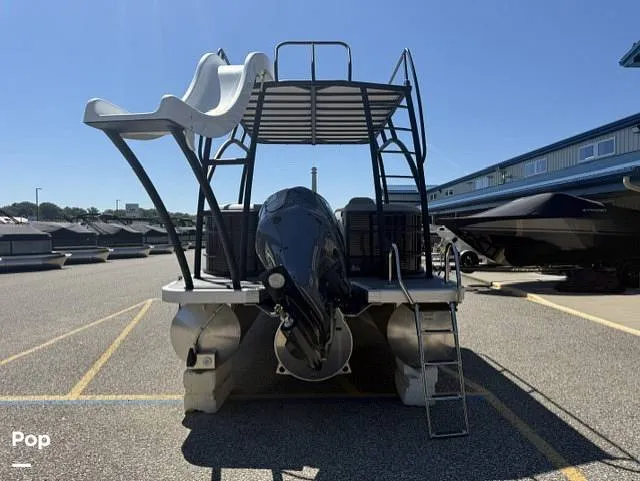 Slide: The Image of Bennington 25SXSRTD 2023 - 16809923