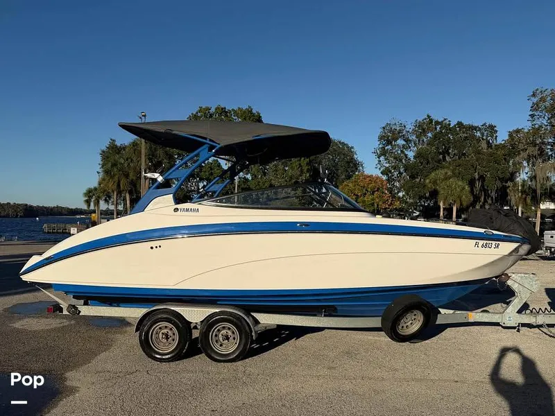 Slide: The Image of Yamaha 242X 2020 - 16226534