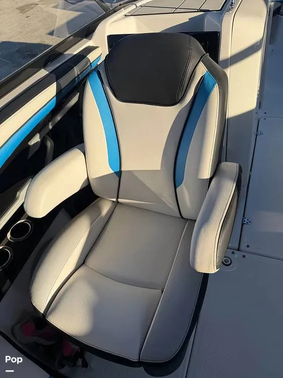 Slide: The Image of Yamaha 242X 2020 - 16226526