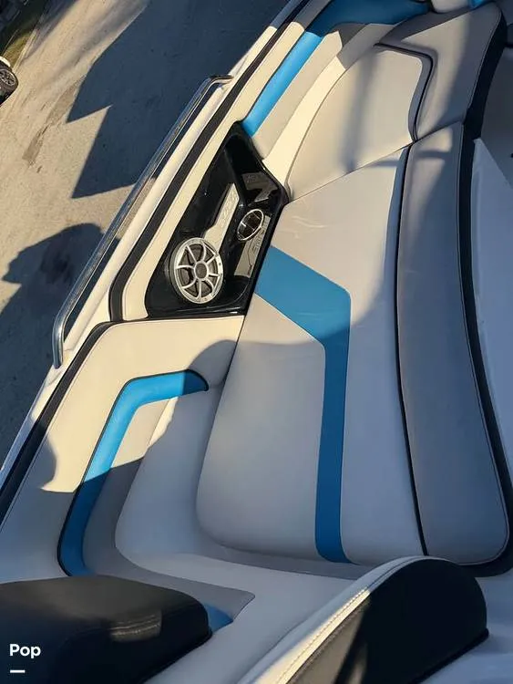 Slide: The Image of Yamaha 242X 2020 - 16226528