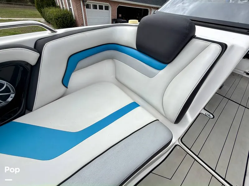 Slide: The Image of Yamaha Wake Series 242X 2020 - 16284201