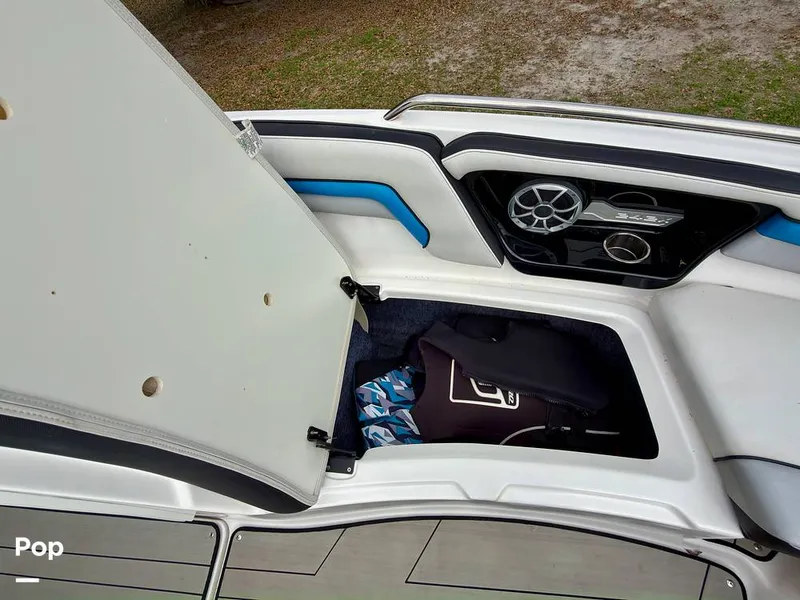 Slide: The Image of Yamaha Wake Series 242X 2020 - 16284202