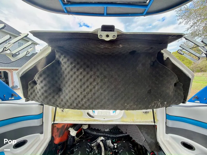 Slide: The Image of Yamaha Wake Series 242X 2020 - 16284232