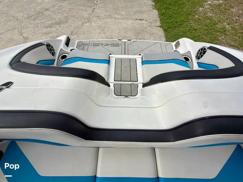 Slide: The Image of Yamaha Wake Series 242X 2020 - 16284233