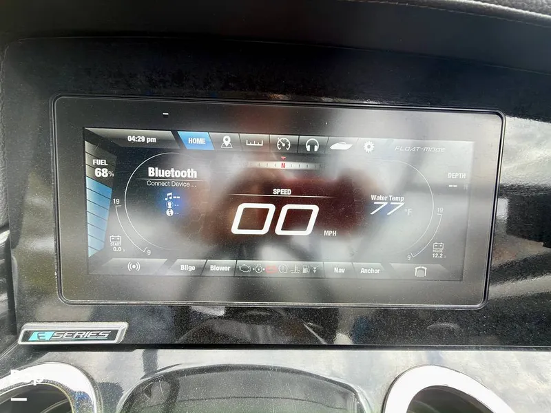 Slide: The Image of Yamaha Wake Series 242X 2020 - 16284239