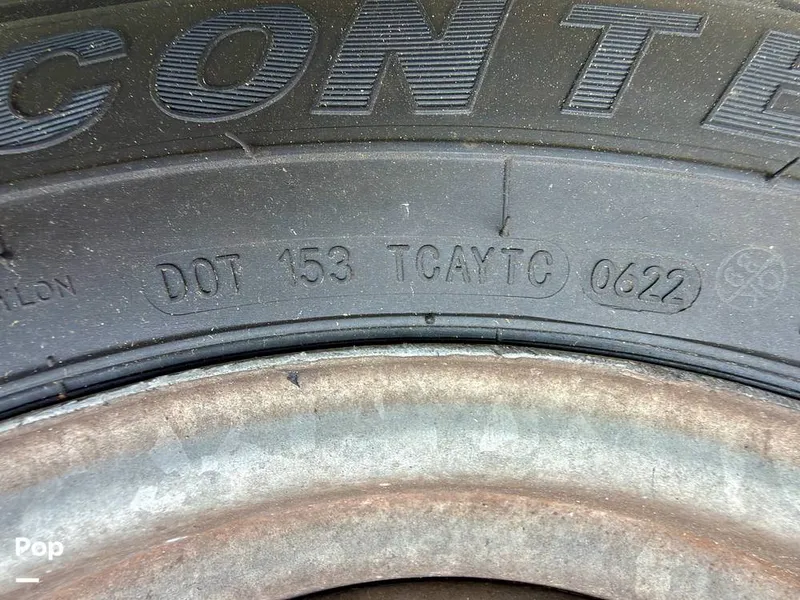 Slide: The Image of Yamaha Wake Series 242X 2020 - 16284255