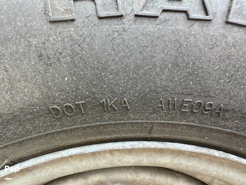 Slide: The Image of Yamaha Wake Series 242X 2020 - 16284256