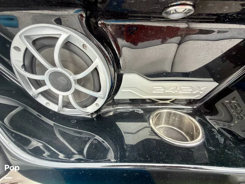 Slide: The Image of Yamaha Wake Series 242X 2020 - 16284114