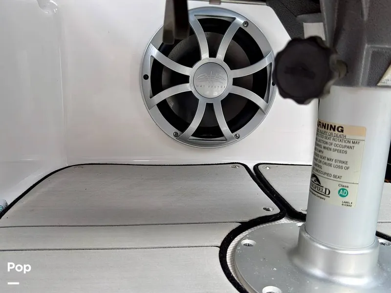 Slide: The Image of Yamaha Wake Series 242X 2020 - 16284116