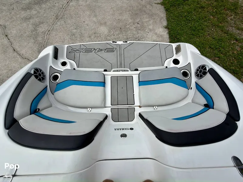 Slide: The Image of Yamaha Wake Series 242X 2020 - 16284121