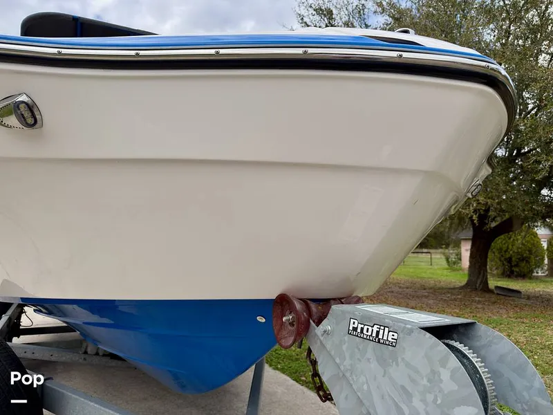 Slide: The Image of Yamaha Wake Series 242X 2020 - 16284124