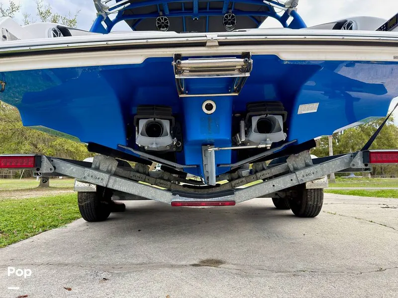Slide: The Image of Yamaha Wake Series 242X 2020 - 16284133