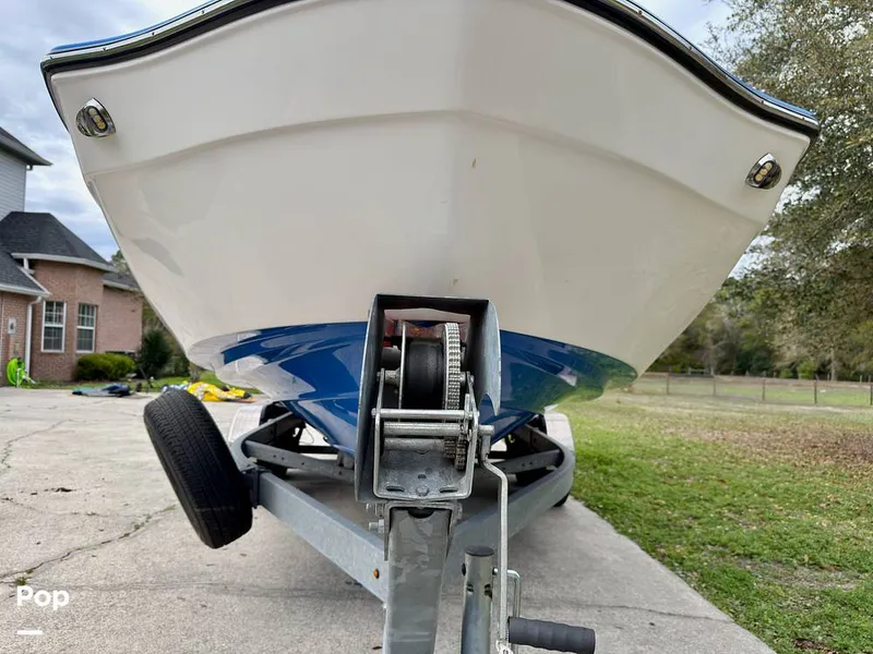 Slide: The Image of Yamaha Wake Series 242X 2020 - 16284141