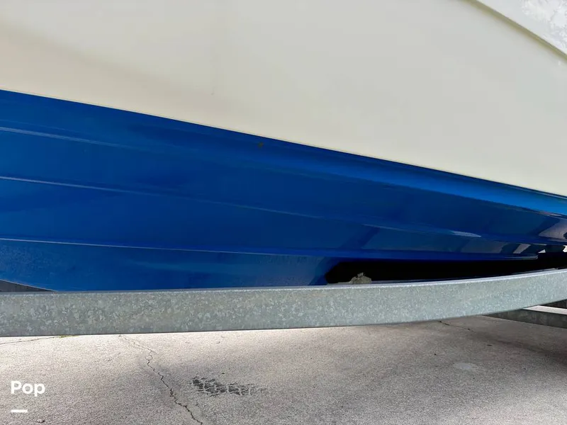 Slide: The Image of Yamaha Wake Series 242X 2020 - 16284145