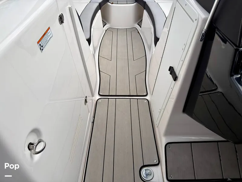 Slide: The Image of Yamaha Wake Series 242X 2020 - 16284180