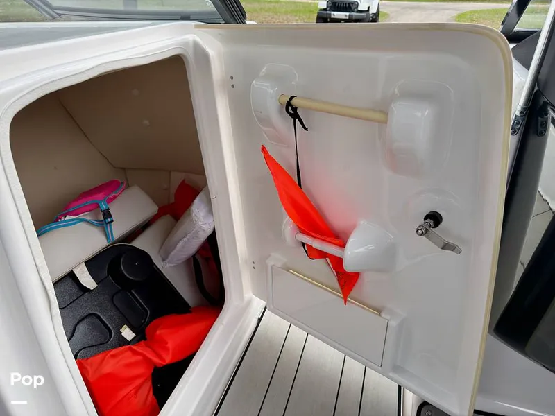 Slide: The Image of Yamaha Wake Series 242X 2020 - 16284181